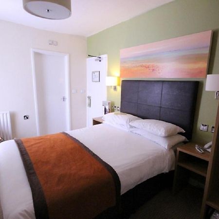 The Wellington Hotel Brecon Buitenkant foto